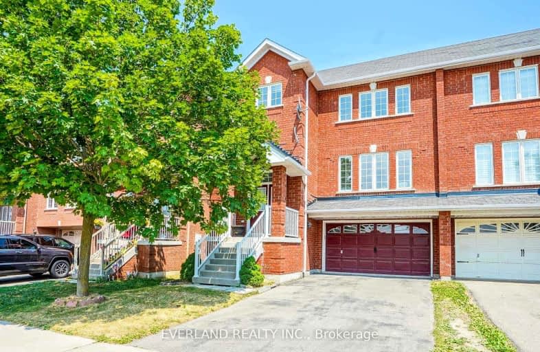 221 Knapton Drive, Newmarket | Image 1