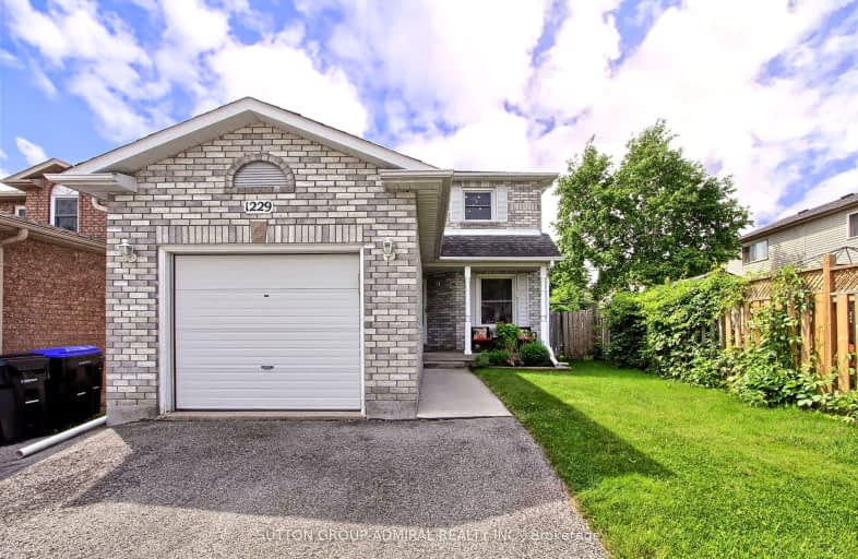 1229 Benson Street South, Innisfil | Image 1