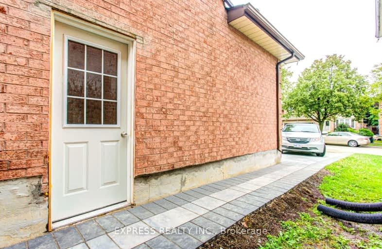 Bsmt-16 Hearthstone Crescent, Richmond Hill | Image 1