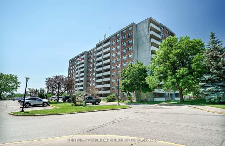 905-20 William Roe Boulevard, Newmarket | Image 1