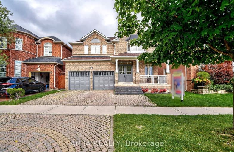 654 Fred McLaren Boulevard, Markham | Image 1