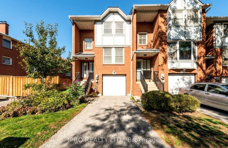 352 Simonston Boulevard, Markham | Image 1