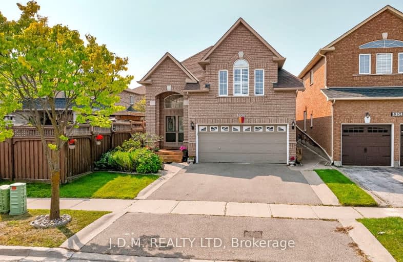 1350 Clarence Street, Vaughan | Image 1