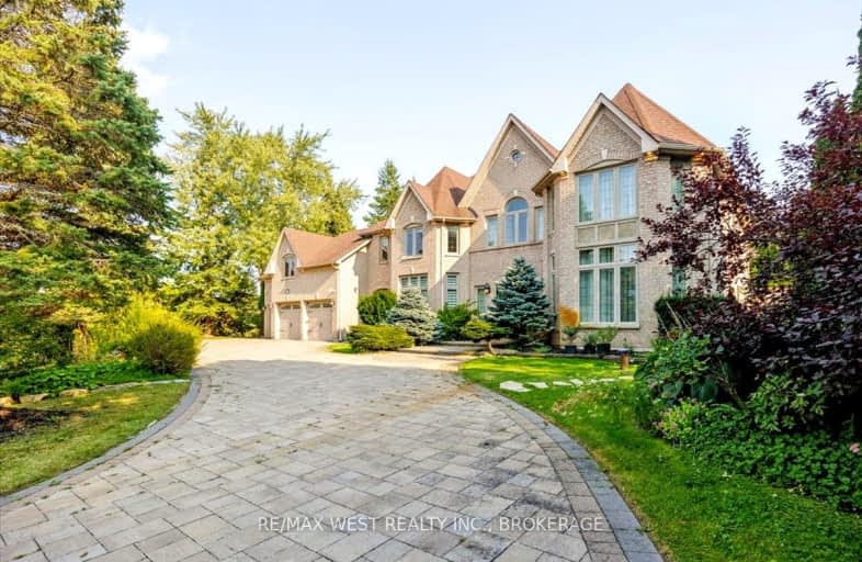 2 Waterford Lane, Whitchurch Stouffville | Image 1