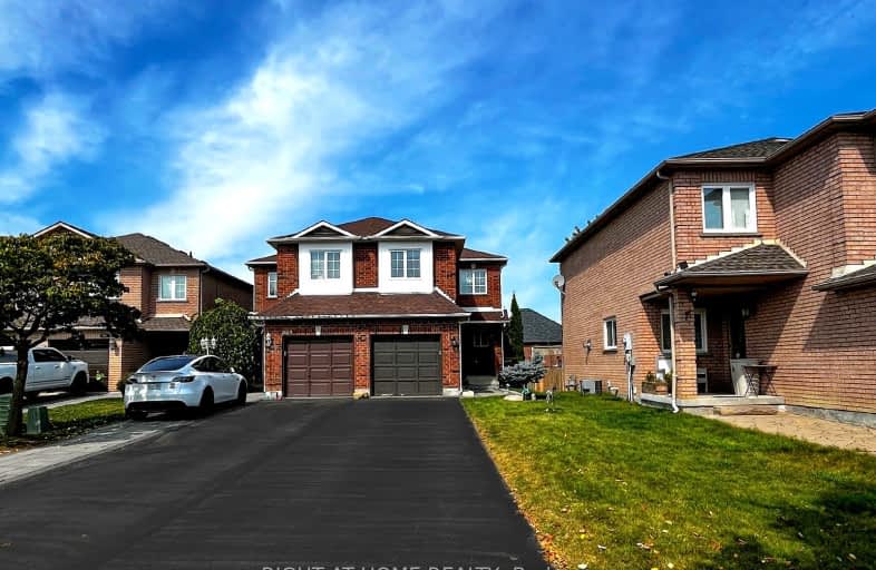 811 Pucks Place, Newmarket | Image 1