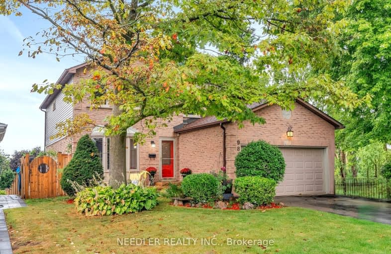 983 Ferndale Crescent, Newmarket | Image 1