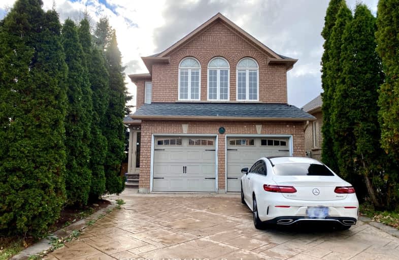 2 Red Cardinal Trail, Richmond Hill | Image 1