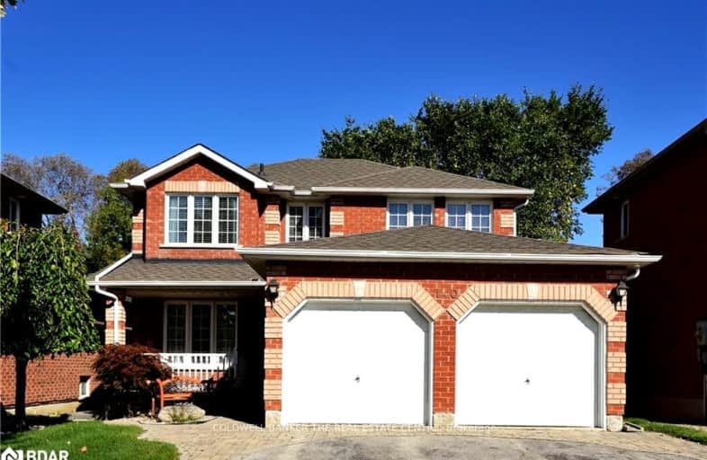 Lower-140 Country Lane, Barrie | Image 1