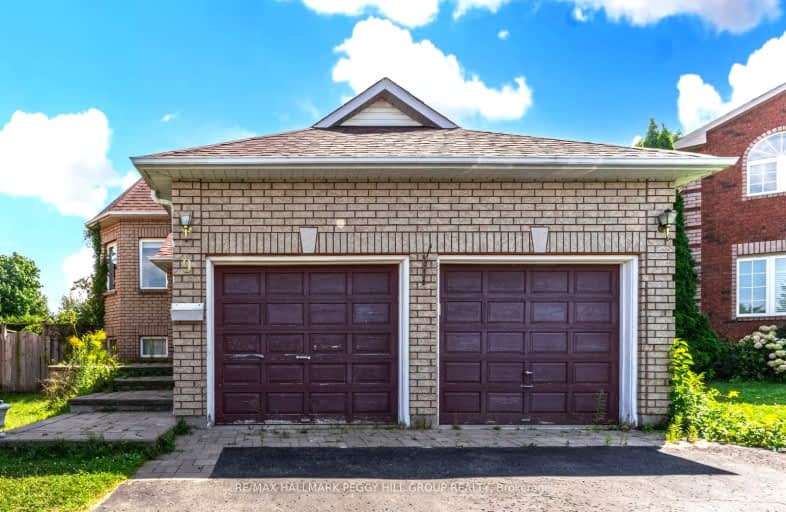 Lower-9 Kestrel Court, Barrie | Image 1