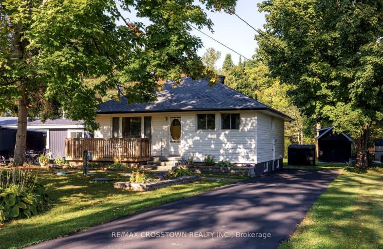 47 Lakeshore Road West, Oro Medonte | Image 1