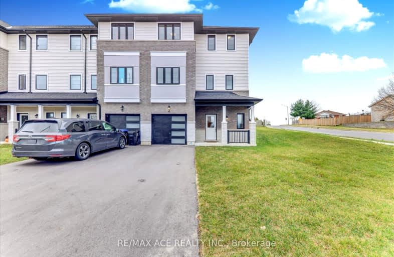 2 Lahey Crescent, Penetanguishene | Image 1