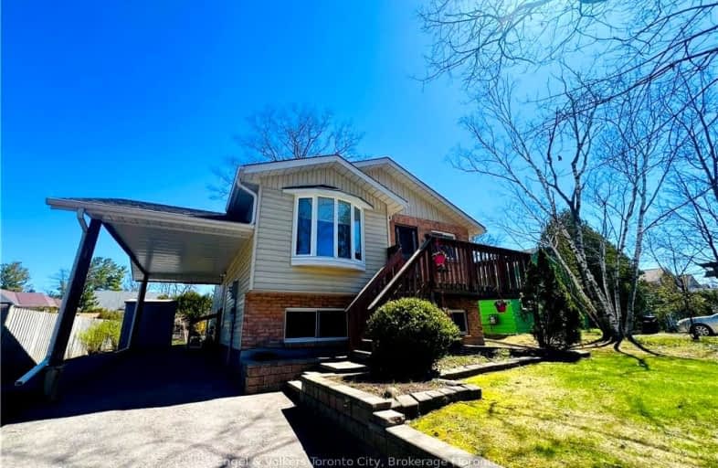 381 ZOO PARK Road South, Wasaga Beach | Image 1