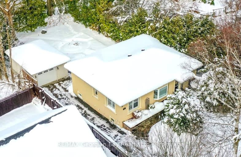 43 Robert Street East, Penetanguishene | Image 1