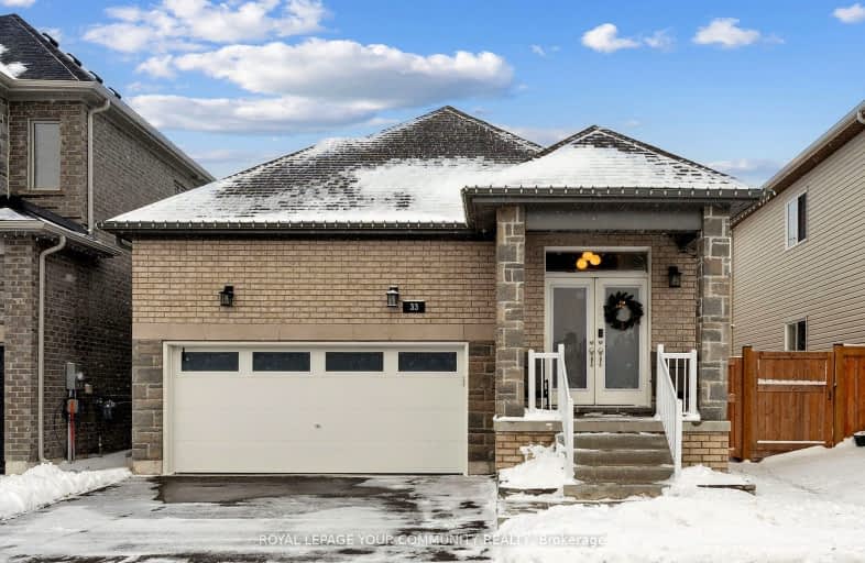 33 Mabern Street, Barrie | Image 1