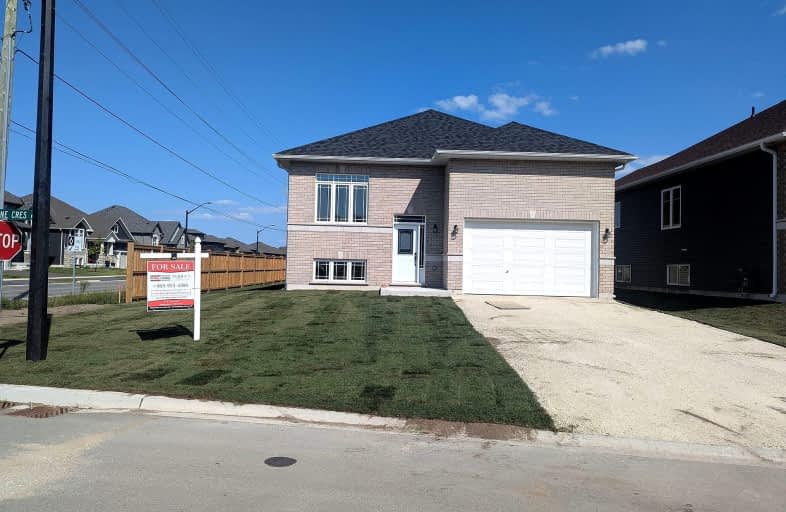 2 Joanne Crescent North, Wasaga Beach | Image 1