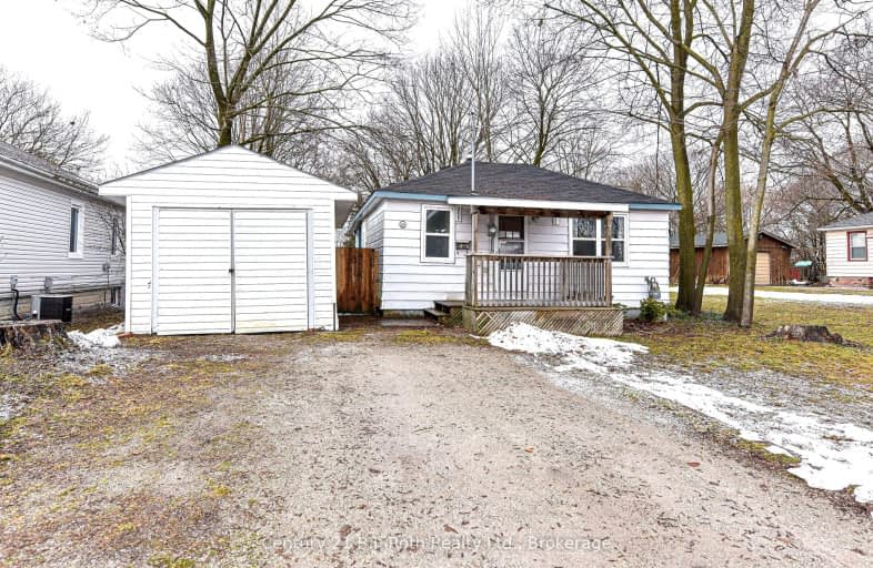 313 East Street, Orillia | Image 1