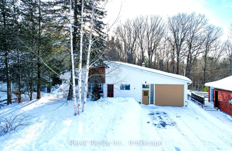 36 Broad Street, Penetanguishene | Image 1