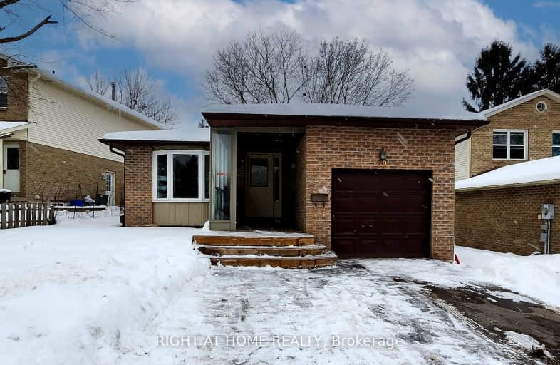 29 Fox Run, Barrie | Image 1