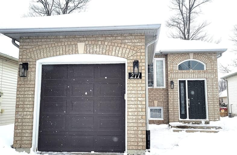 211 Dyer Drive, Wasaga Beach | Image 1