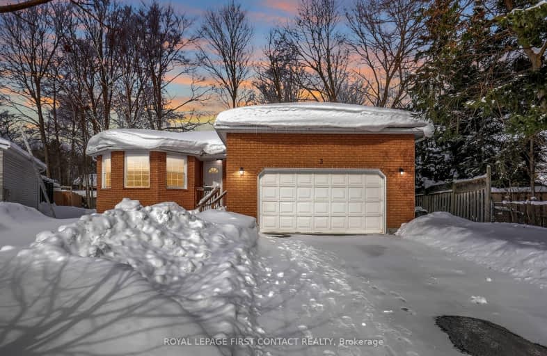 3 Chestnut Court, Barrie | Image 1