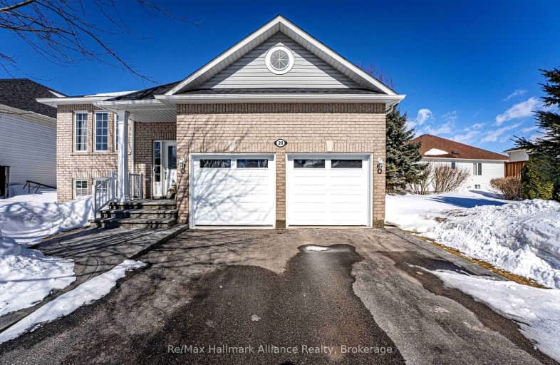 20 Meadowood Drive, Wasaga Beach | Image 1