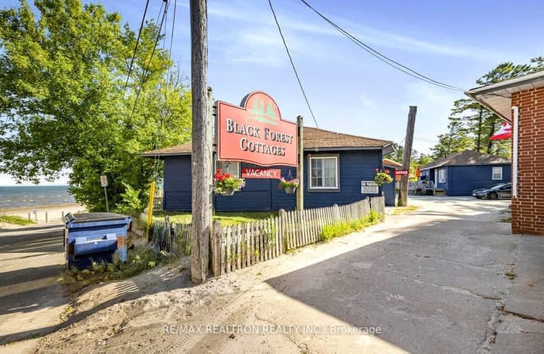 11 12th Street, Wasaga Beach | Image 1