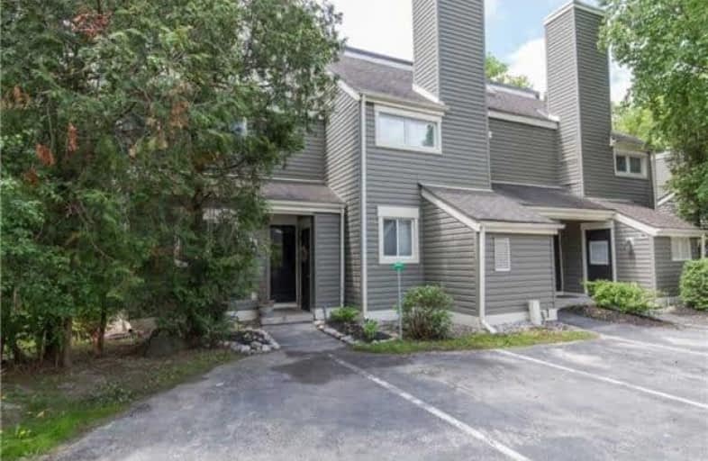211 Escarpment Crescent, Collingwood | Image 1