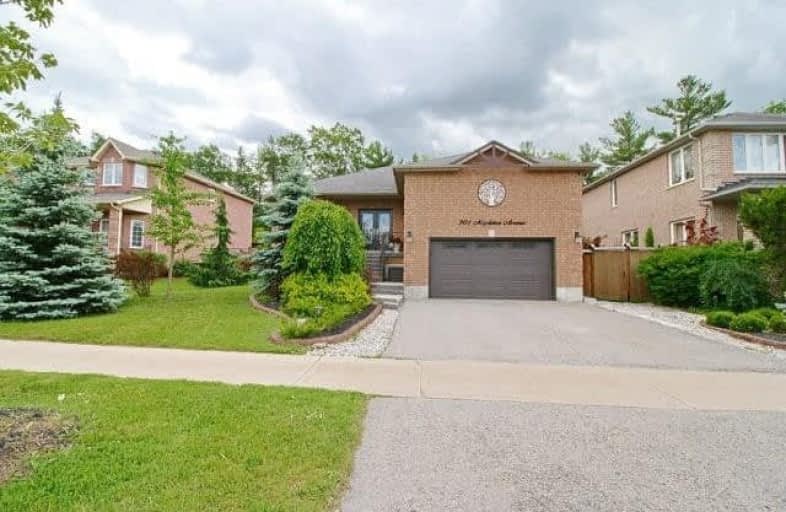 301 Mapleton Avenue, Barrie | Image 1