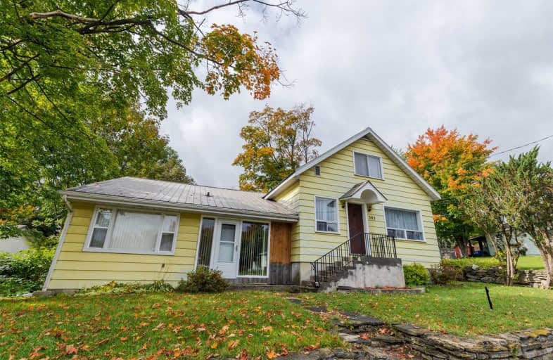302 Pine Street, Tay | Image 1