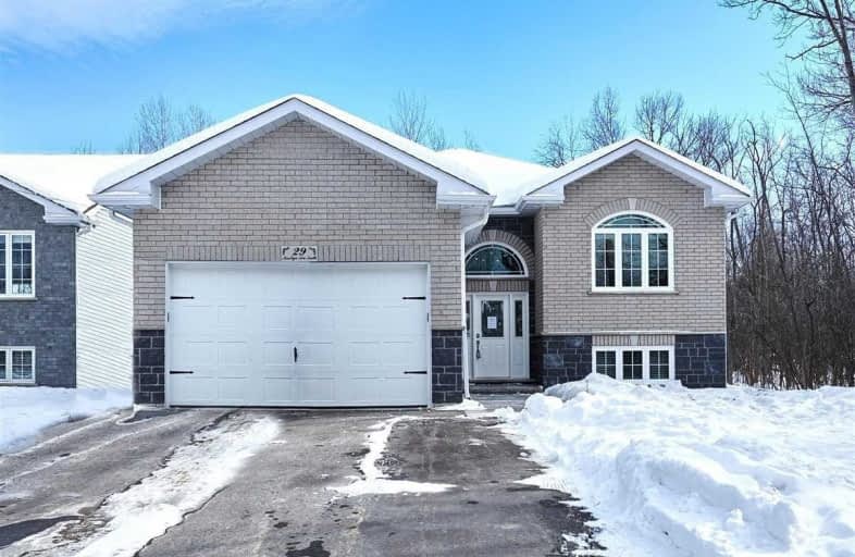 29 Marilyn Avenue South, Wasaga Beach | Image 1