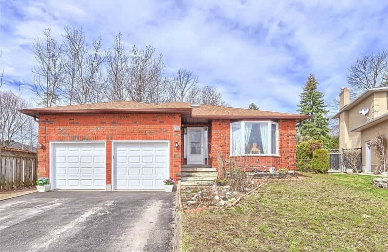 16 Pinsent Court, Barrie | Image 1