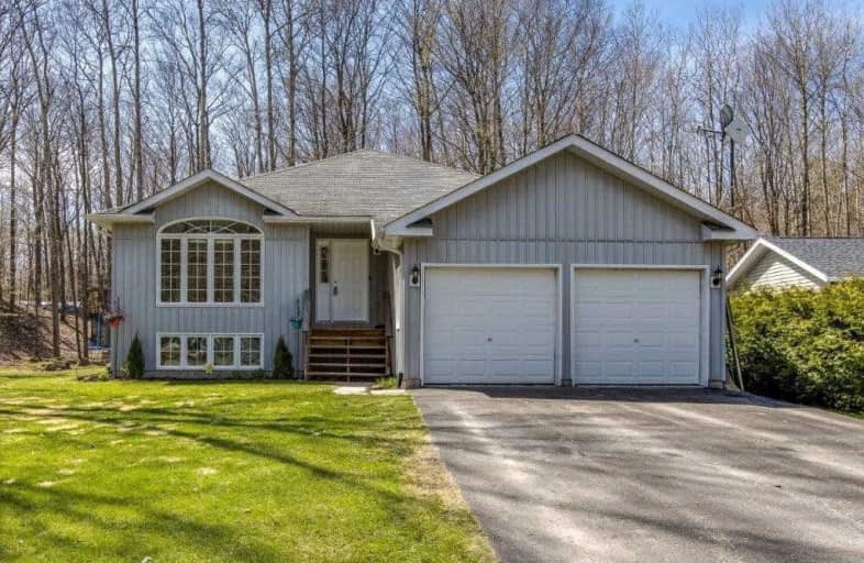 8 Gignac Court, Tiny | Image 1