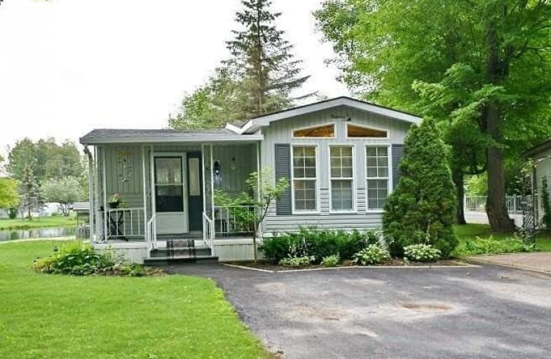 58 The Boardwalk, Wasaga Beach | Image 1