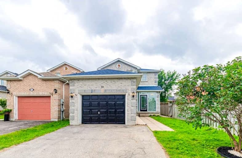 31 Lucas Avenue, Barrie | Image 1