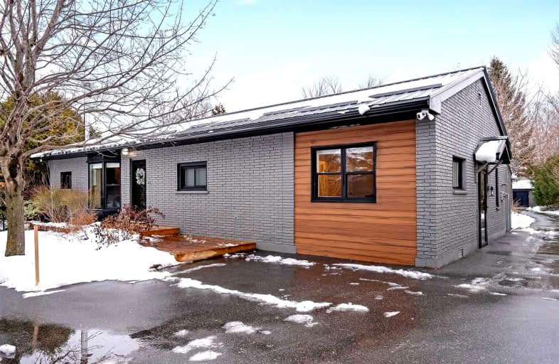 795827 Grey Road 19 Road, Collingwood | Image 1
