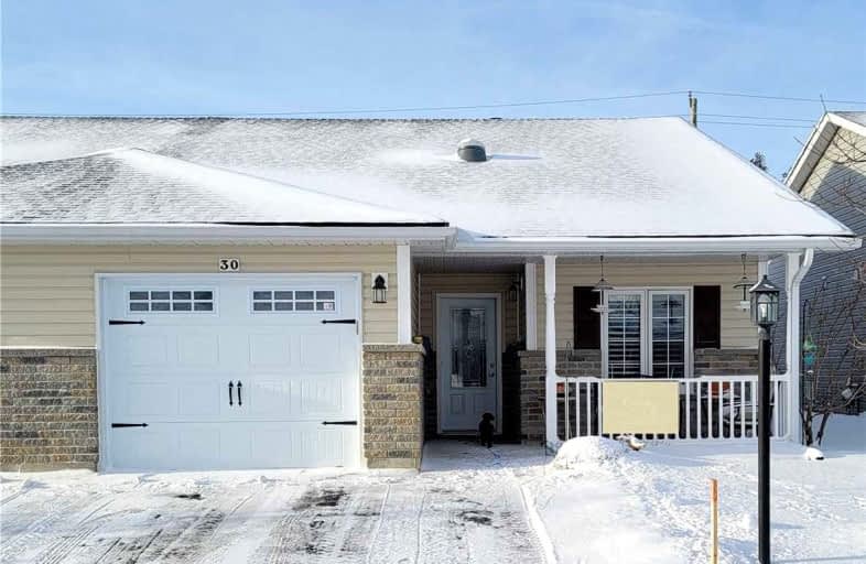 30 New York Avenue, Wasaga Beach | Image 1