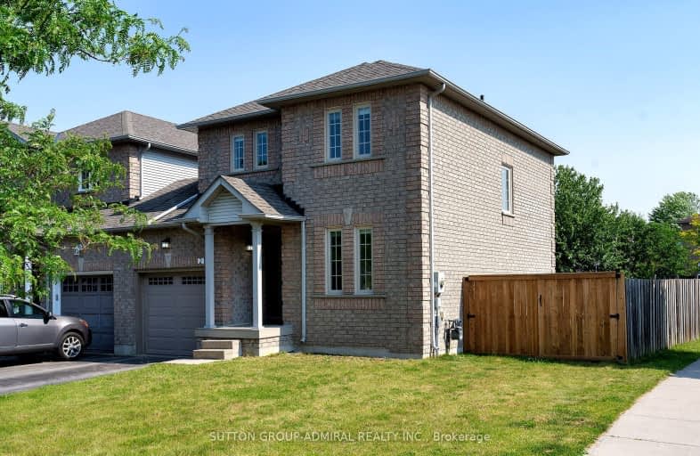 2 Woodfern Court, Barrie | Image 1