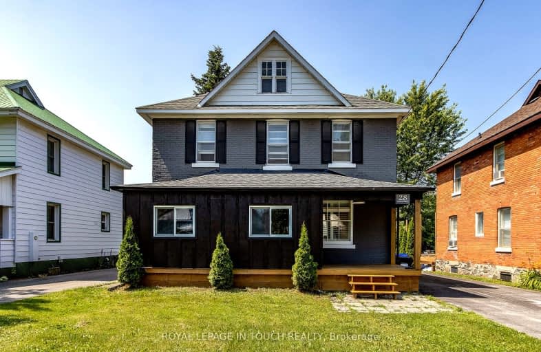 28 Maria Street, Penetanguishene | Image 1