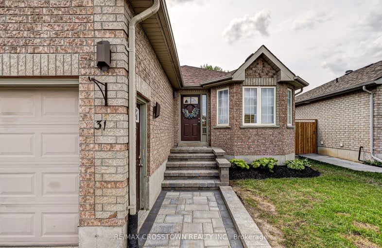 31 Dunsmore Lane, Barrie | Image 1