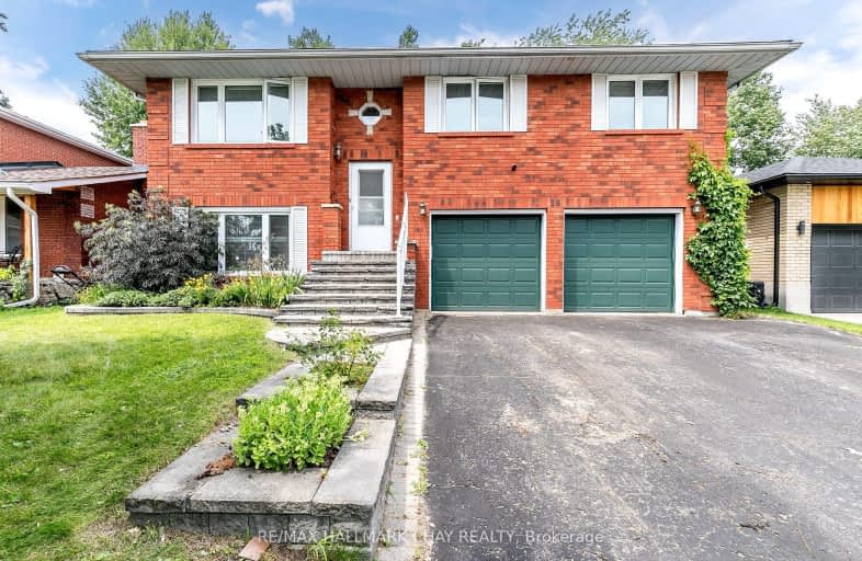 38 Templeton Crescent, Barrie | Image 1