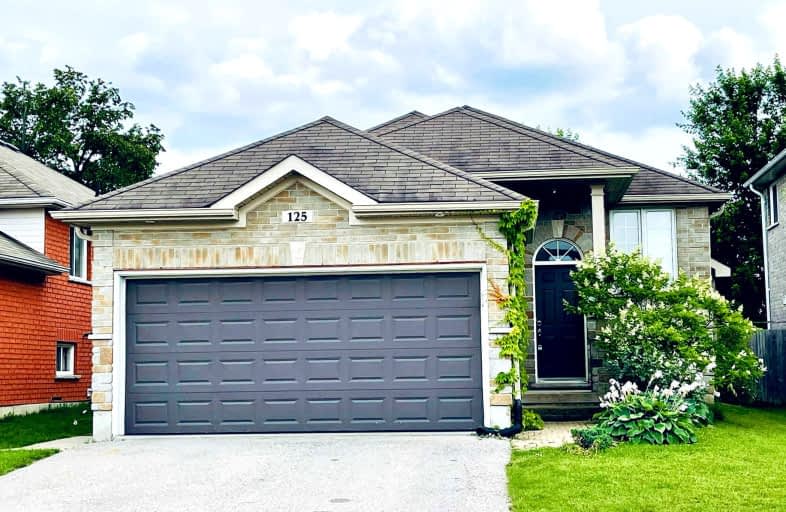 Lower-125 Sovereign's Gate, Barrie | Image 1