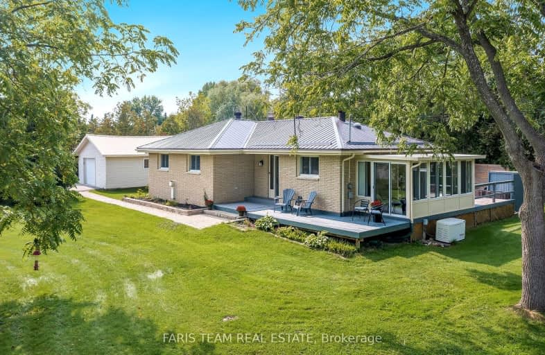 10 Stanley Avenue, Oro Medonte | Image 1