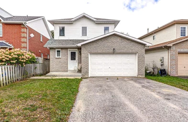 72 Downing Crescent, Barrie | Image 1
