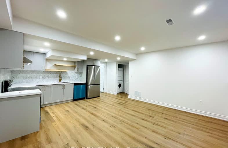 Unit -8 Tascona Court, Barrie | Image 1