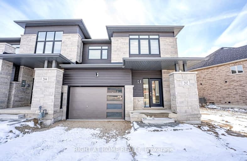 202 Rosanne Circle, Wasaga Beach | Image 1