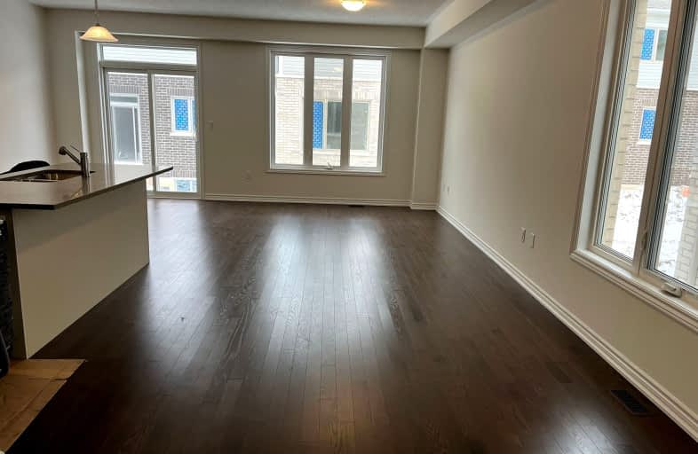 71 Phoenix Boulevard, Barrie | Image 1