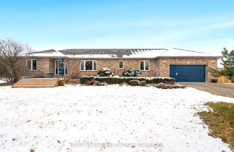 4228 Hogback Road, Clearview | Image 1