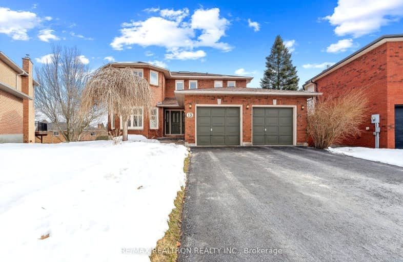 13 Pinsent Court, Barrie | Image 1