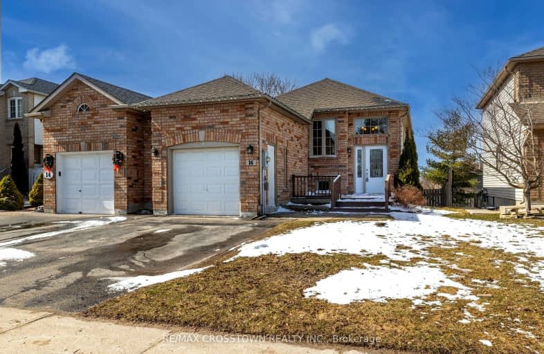 16 Rundle Crescent North, Barrie | Image 1