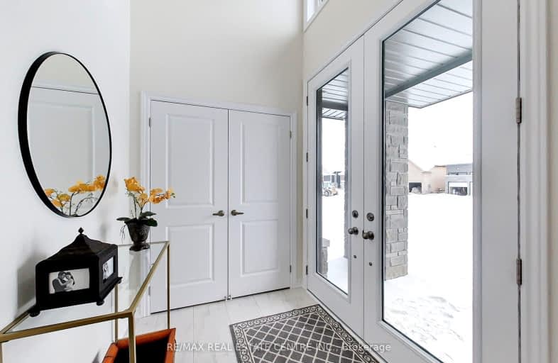 34 Simona Avenue, Wasaga Beach | Image 1